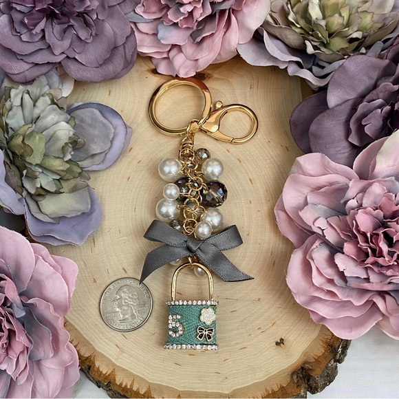 Gorgeous Blue Purse with Crystals & Pearls Keychain Charm - Picture 13 of 14